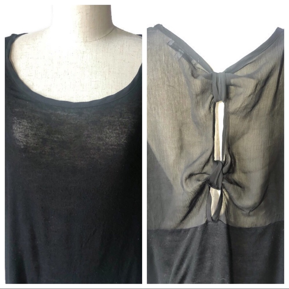 Daydreamer XS/S black tee with sheer tie back